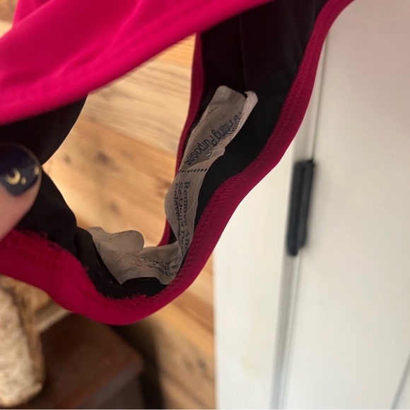 NWT Sports Illustrated for Venus RED and MESH Caged One Piece size M - Picture 6 of 6